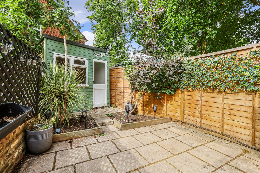 2 bed terraced house for sale in Lower Boston Road, Hanwell  - Property Image 7