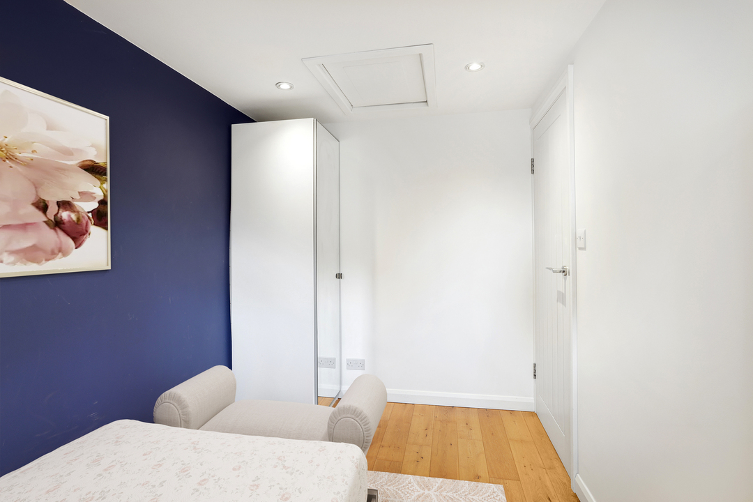 2 bed terraced house for sale in Lower Boston Road, Hanwell  - Property Image 12