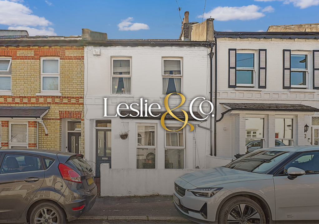 3 bed terraced house for sale in Bedford Road, Ealing, London, W13  - Property Image 1