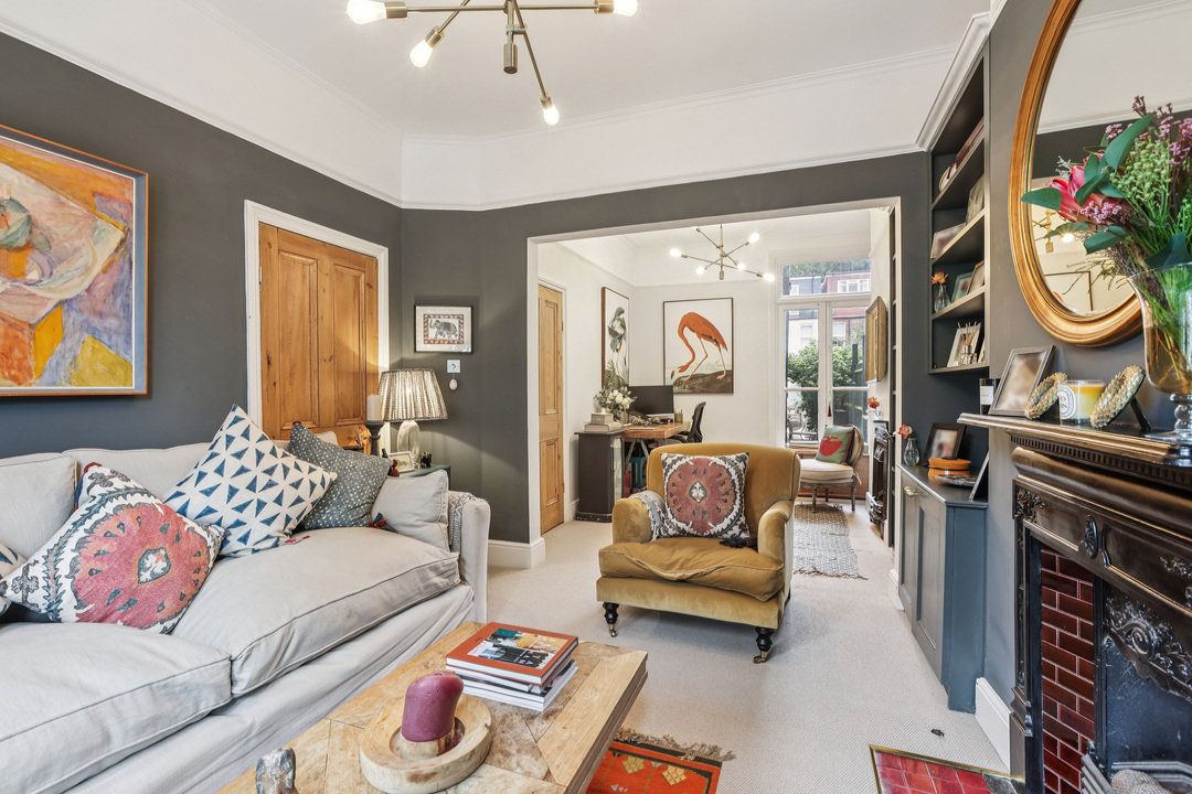 4 bed terraced house for sale in Adelaide Road, London  - Property Image 4