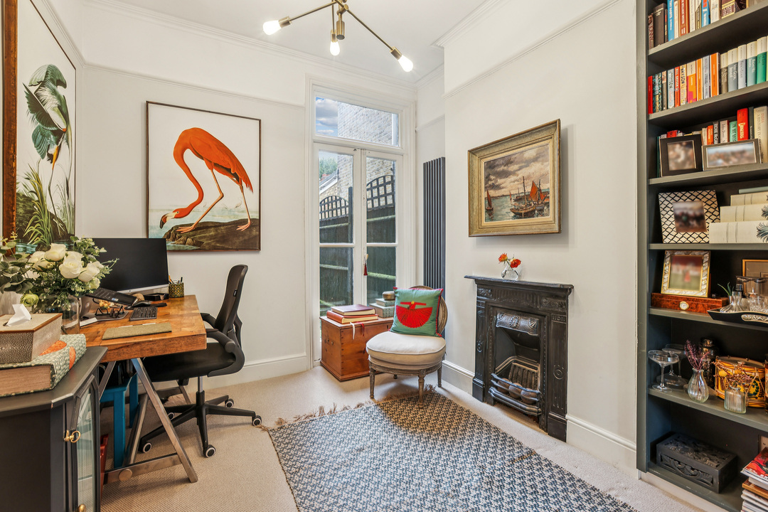 4 bed terraced house for sale in Adelaide Road, London 11