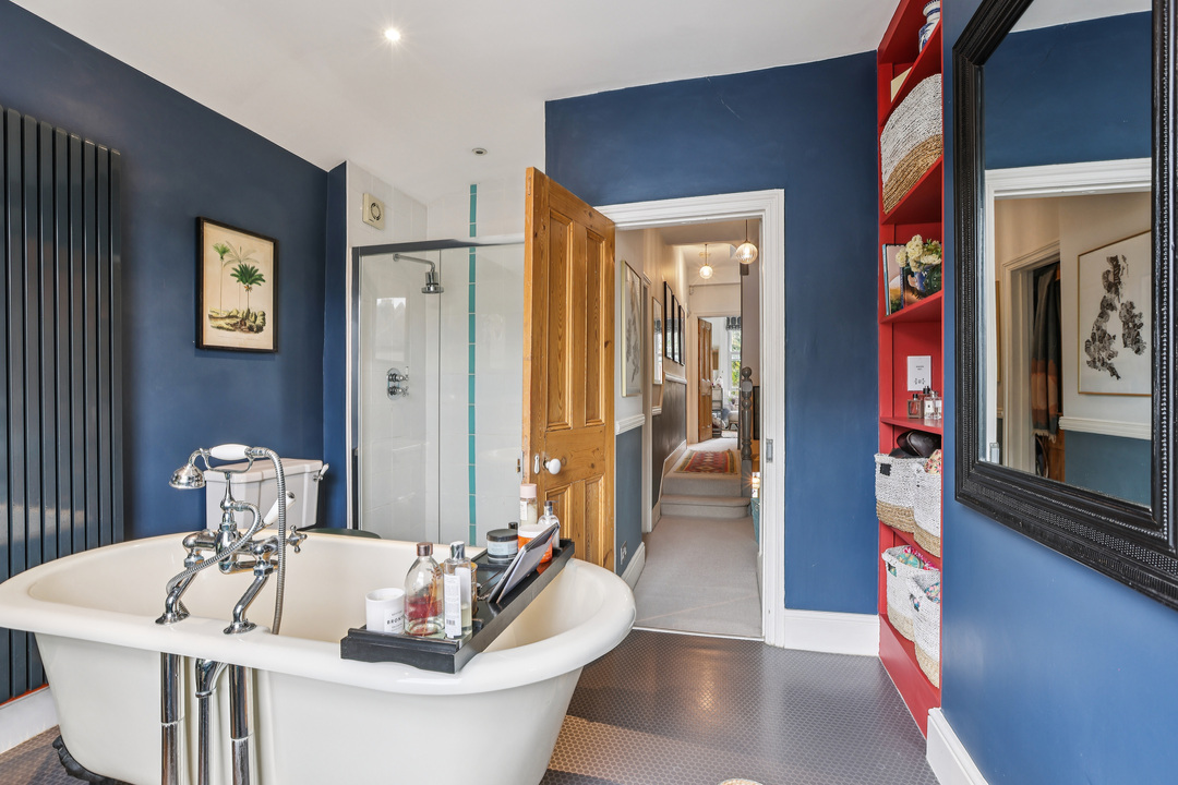 4 bed terraced house for sale in Adelaide Road, London  - Property Image 19