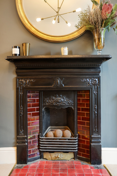 4 bed terraced house for sale in Adelaide Road, London  - Property Image 3