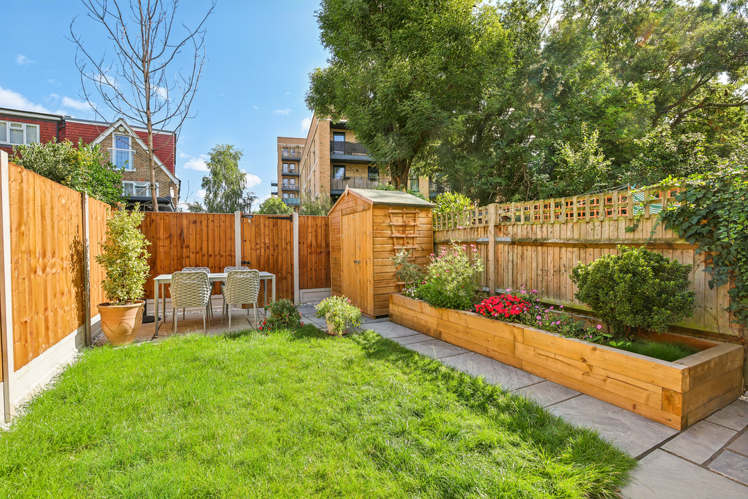 3 bed terraced house for sale in Seaford Road, Ealing  - Property Image 19