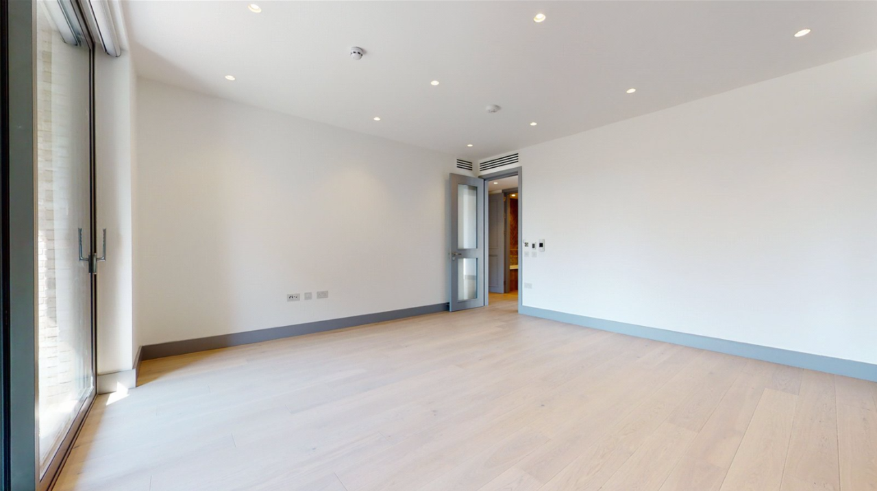 2 bed apartment to rent in Carlton Road, London  - Property Image 7