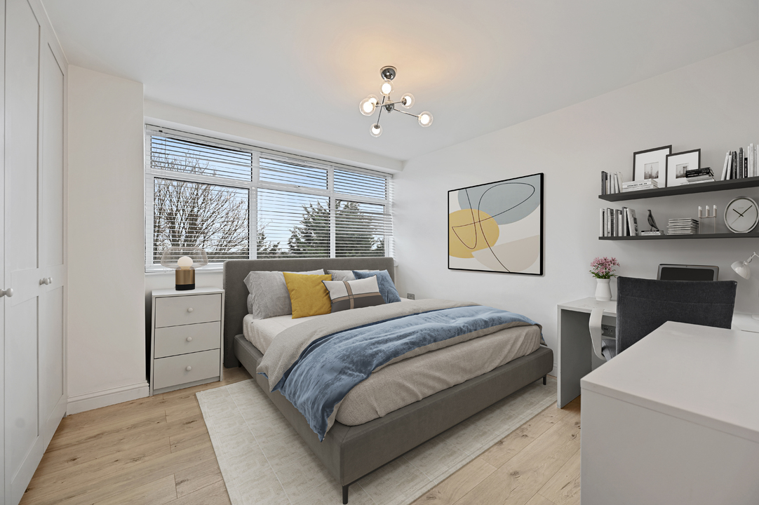 2 bed apartment to rent in The Grange, The Knoll, Ealing, London, W13 3