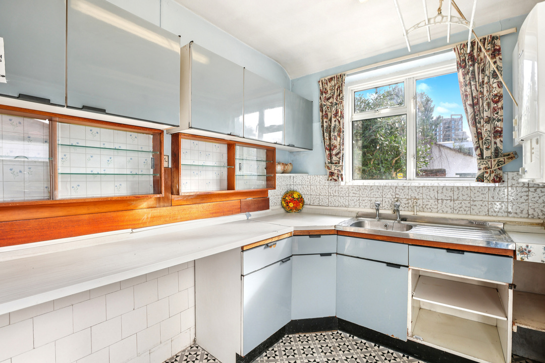 3 bed terraced house for sale in Princes Avenue, Acton, London, W3 2