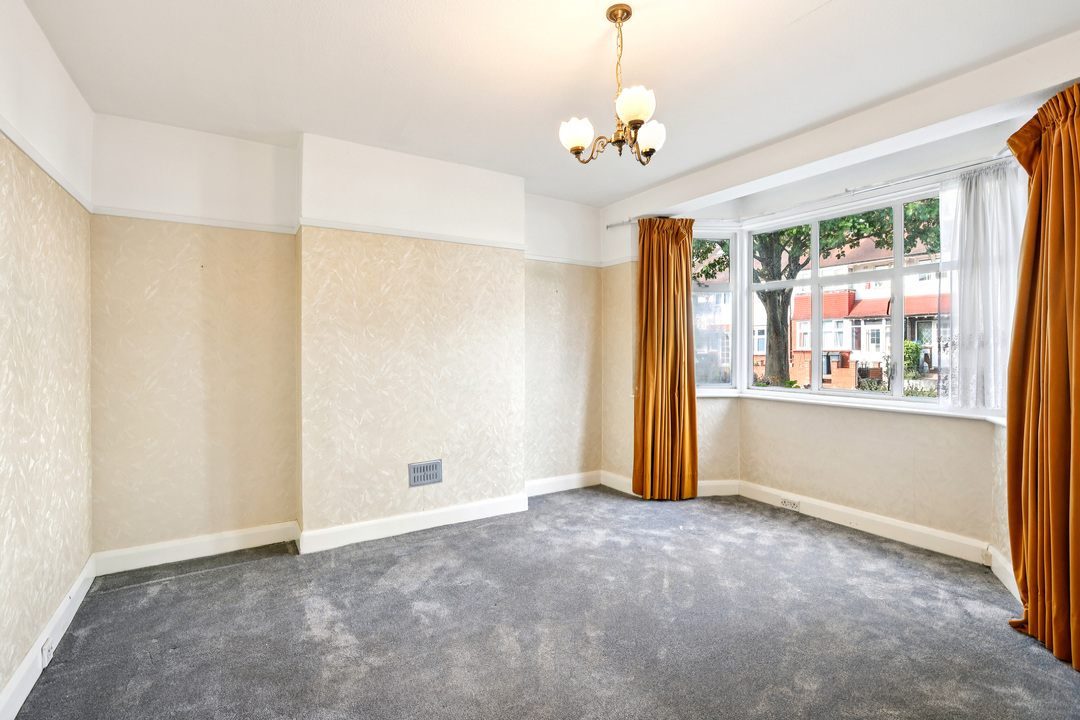 3 bed terraced house for sale in Princes Avenue, Acton, London, W3 1