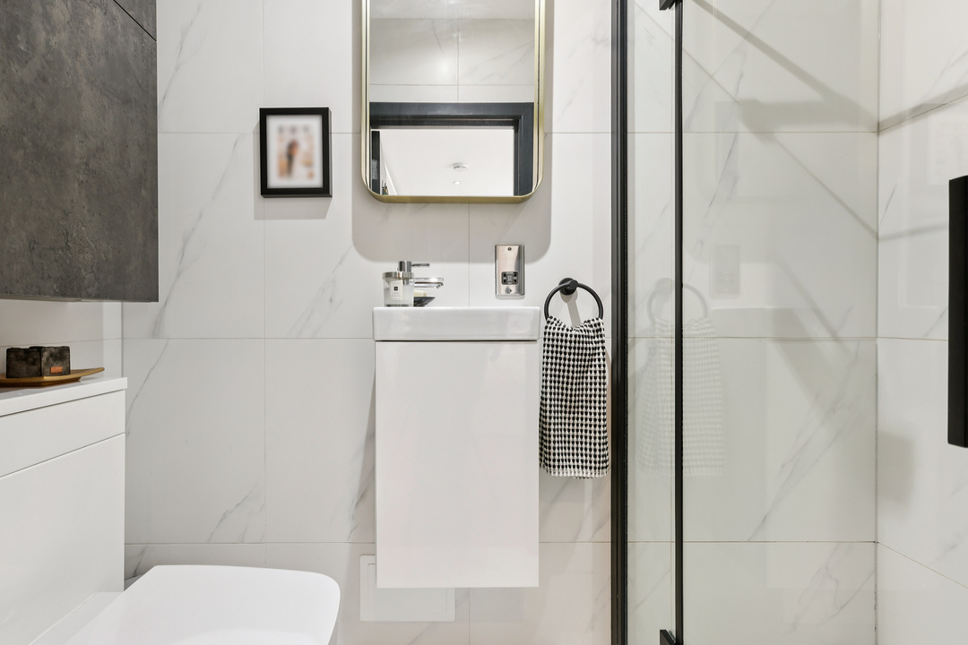 3 bed apartment for sale in St. Kilda Road, Ealing  - Property Image 16