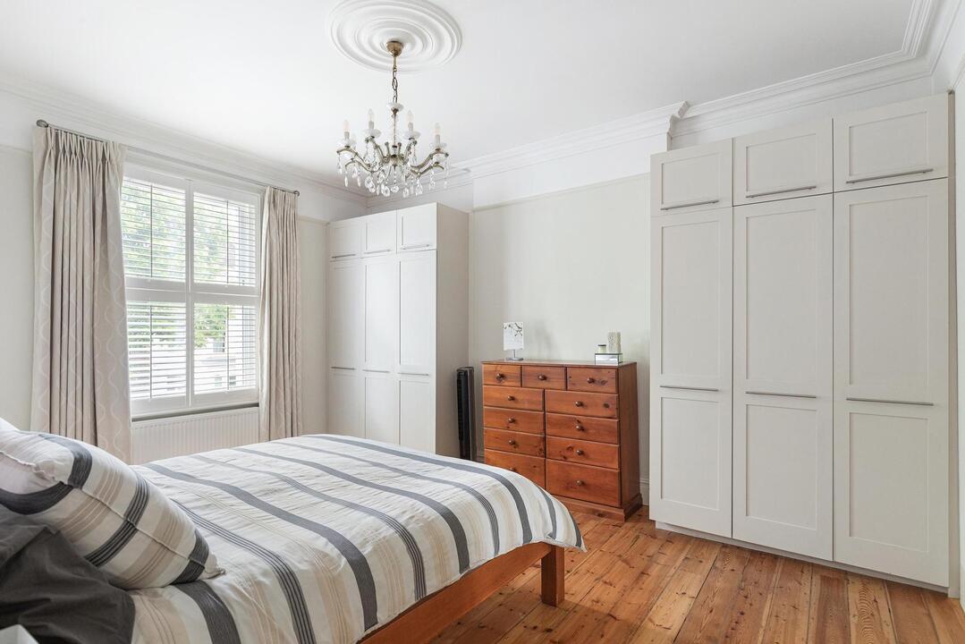 6 bed detached house to rent in Eaton Rise, Ealing, London, W5 16