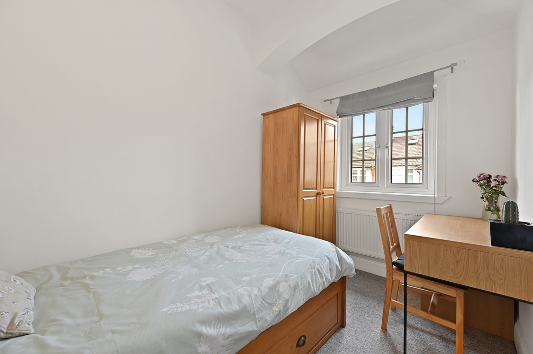 3 bed apartment for sale, Ealing  - Property Image 8