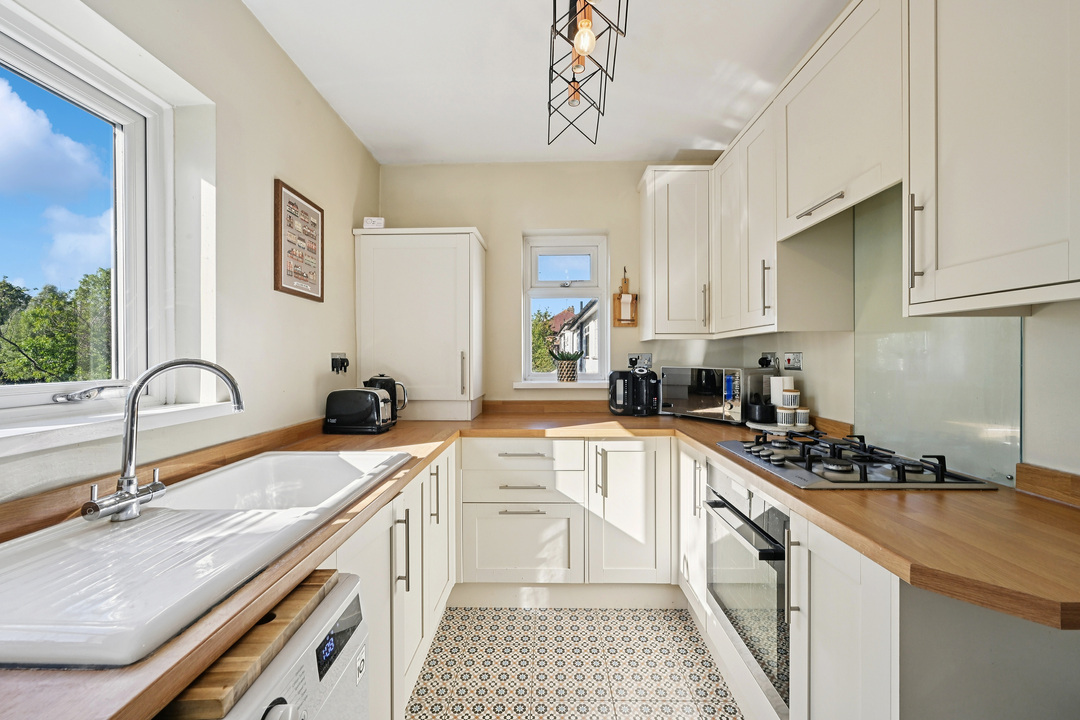 2 bed maisonette for sale in Cavendish Avenue, Ealing, London, W13  - Property Image 10