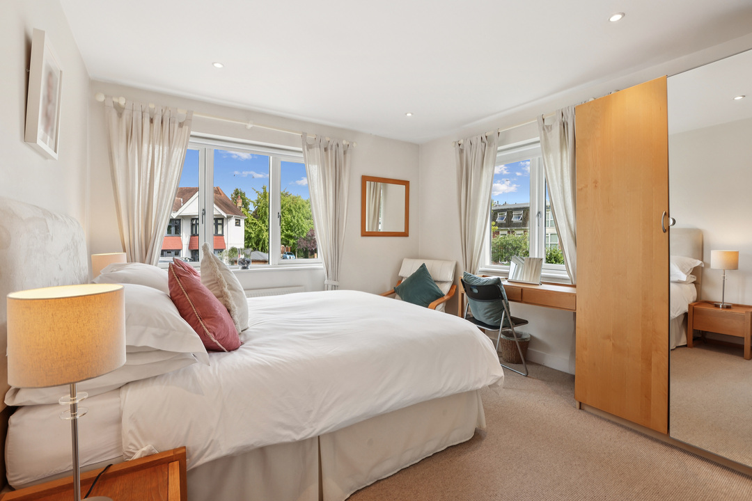 4 bed house for sale in Highview Road, Ealing  - Property Image 14