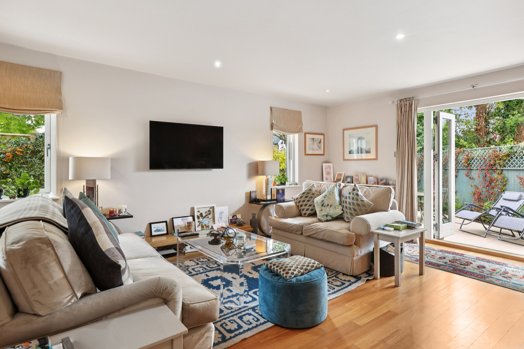 4 bed house for sale in Highview Road, Ealing  - Property Image 11