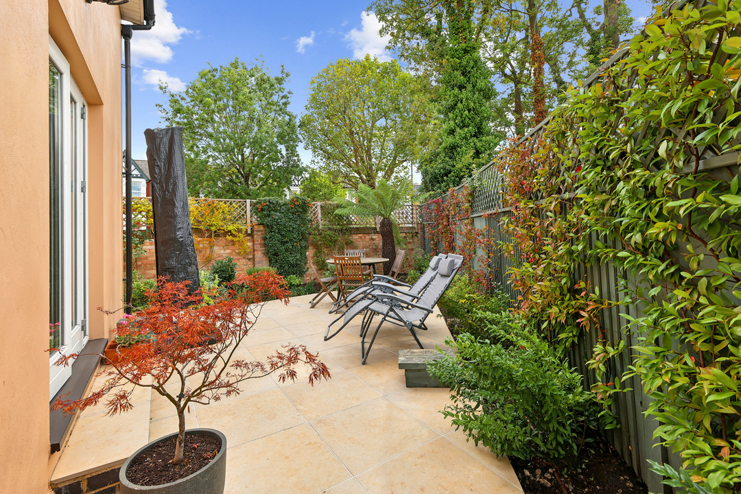4 bed house for sale in Highview Road, Ealing  - Property Image 12