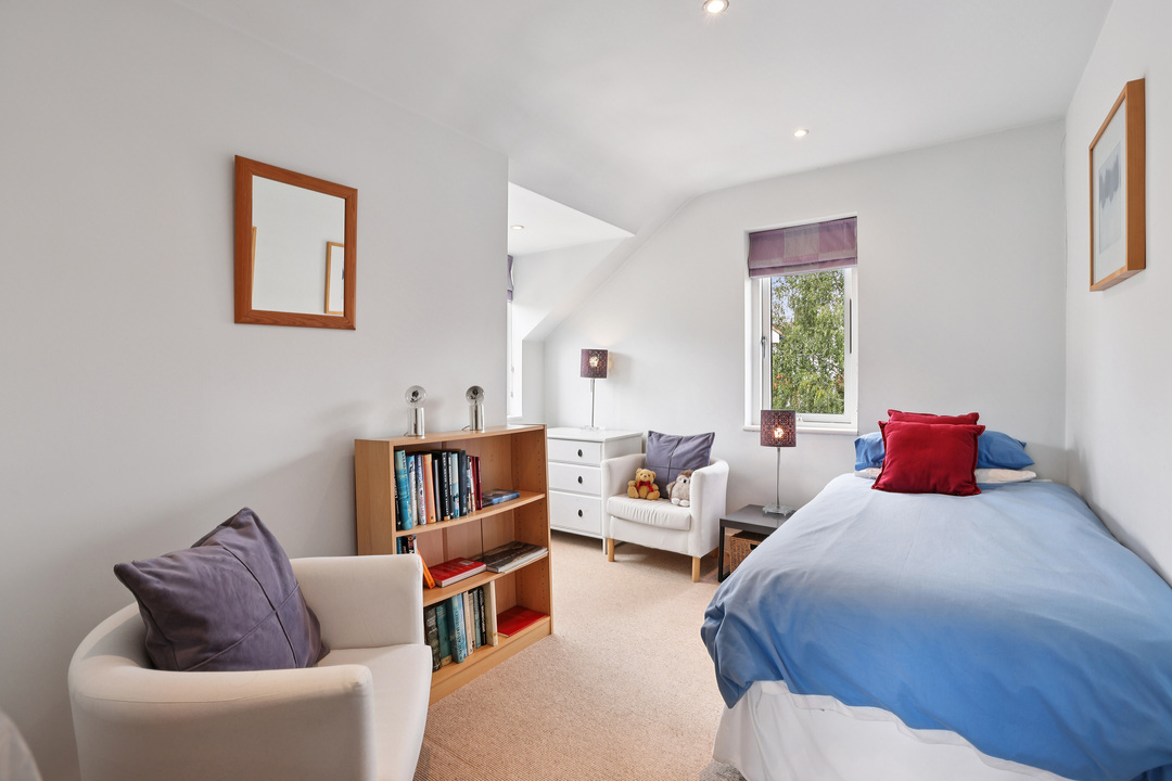 4 bed house for sale in Highview Road, Ealing  - Property Image 16