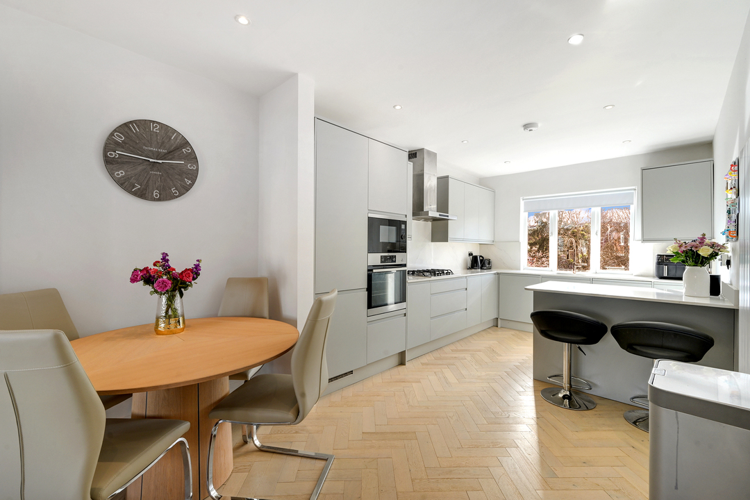 3 bed apartment for sale, London - Property Image 1