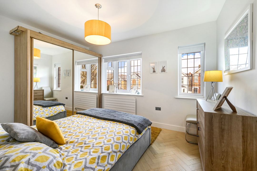3 bed apartment for sale, London  - Property Image 10