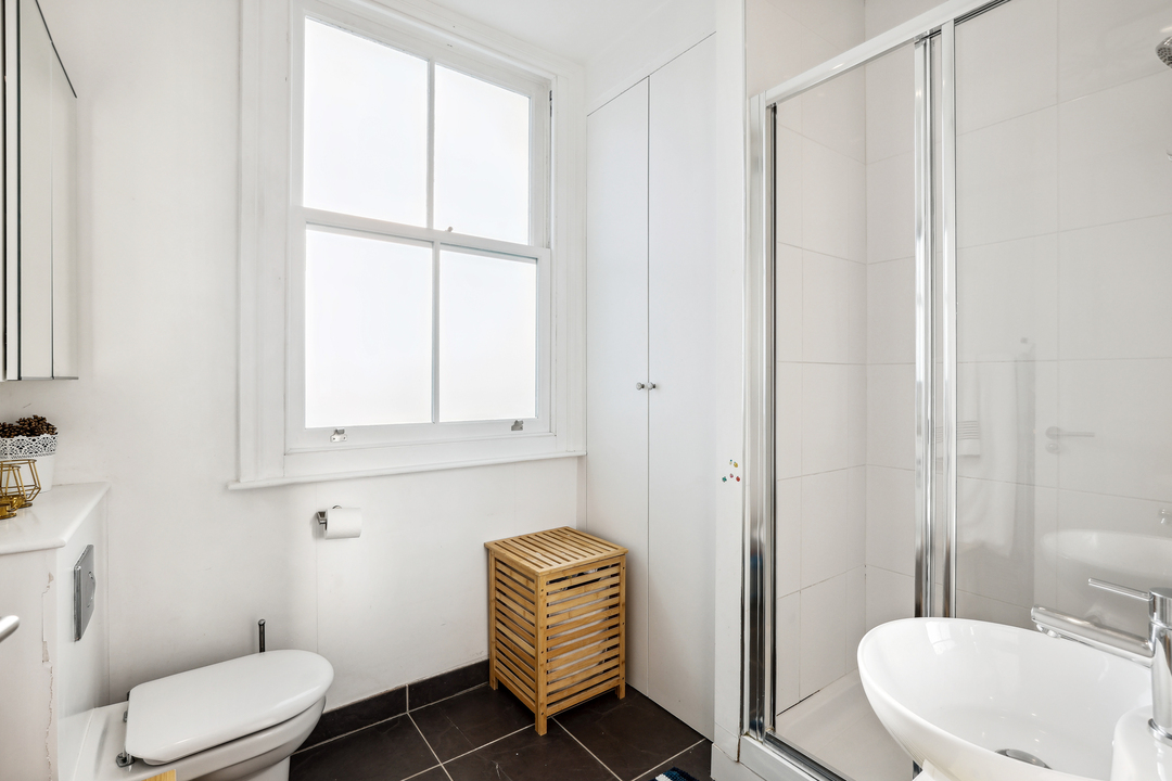 2 bed terraced house for sale in The Park, Ealing 12