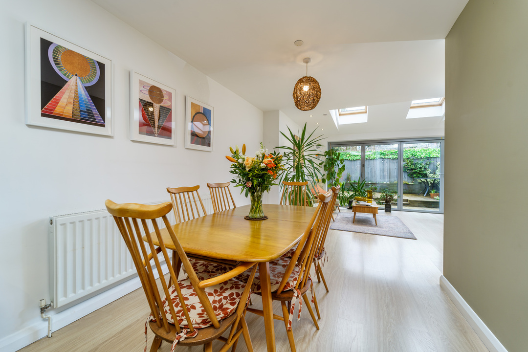4 bed terraced house for sale in Church Road, Hanwell  - Property Image 1