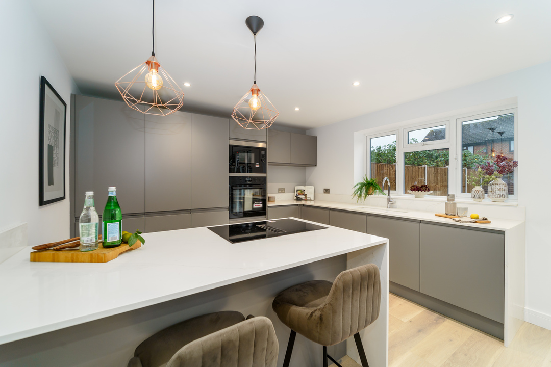 3 bed terraced house for sale in Malthouse Square, Beaconsfield  - Property Image 13