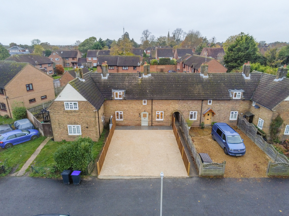 3 bed terraced house for sale in Malthouse Square, Beaconsfield  - Property Image 28