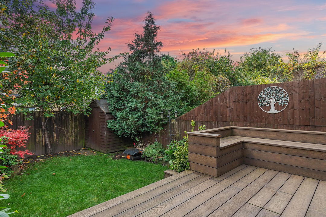 5 bed semi-detached house for sale in Shakespeare Road, Acton  - Property Image 8