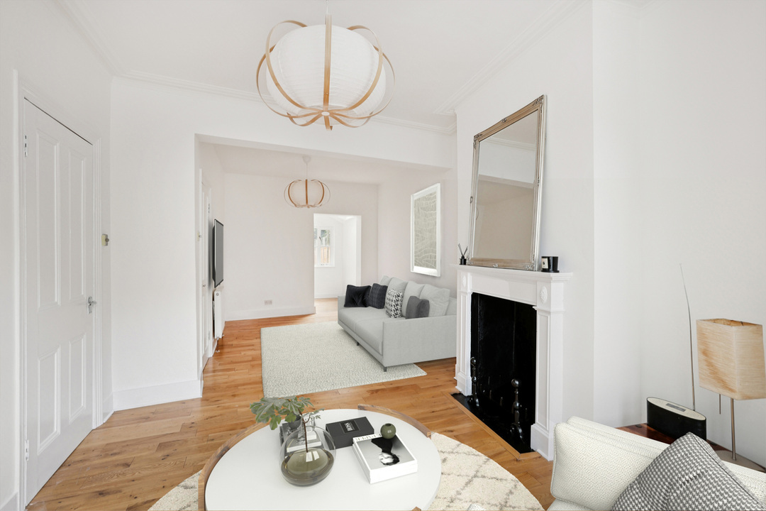5 bed terraced house for sale in Endsleigh Road, Ealing  - Property Image 4