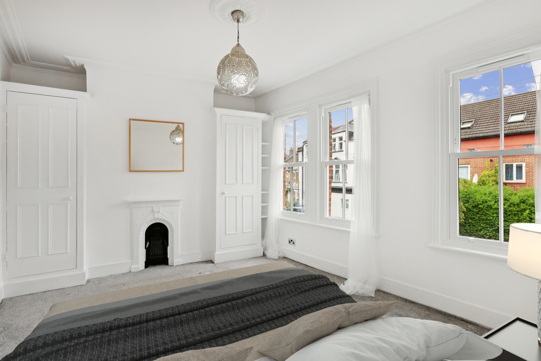 5 bed terraced house for sale in Endsleigh Road, Ealing, London, W13 12
