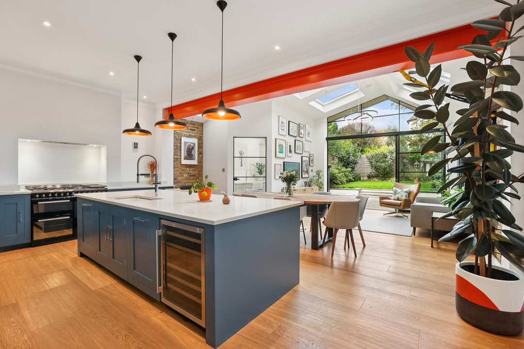 5 bed semi-detached house for sale in Elers Road, Ealing, London, W13  - Property Image 1