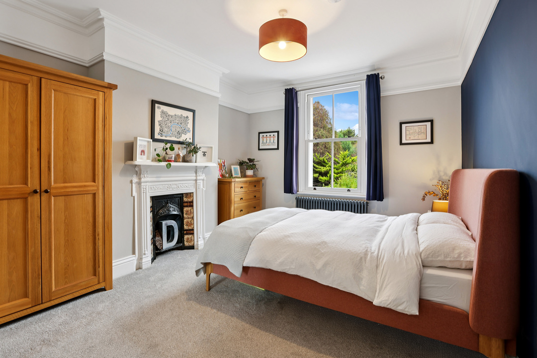 5 bed semi-detached house for sale in Elers Road, Ealing, London, W13  - Property Image 16