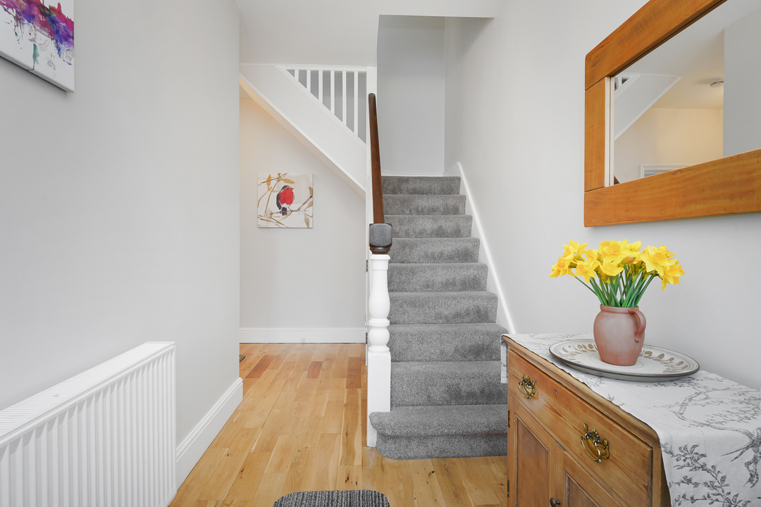 5 bed semi-detached house for sale in Waldemar Avenue, London  - Property Image 19