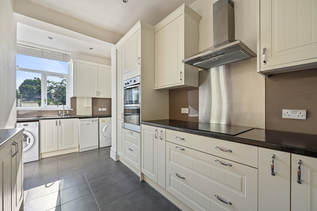 4 bed terraced house to rent in St. Georges Avenue, Ealing, London, W5 1