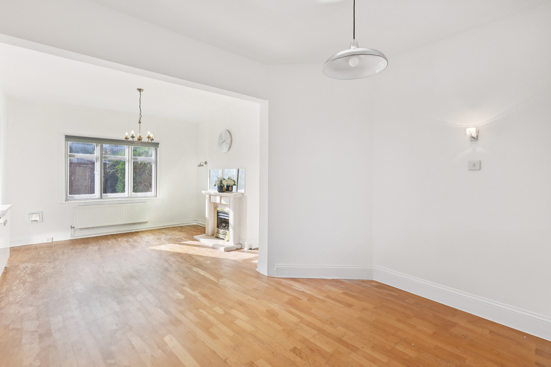 3 bed end of terrace house for sale in Meadvale Road, Ealing, London, W5 1