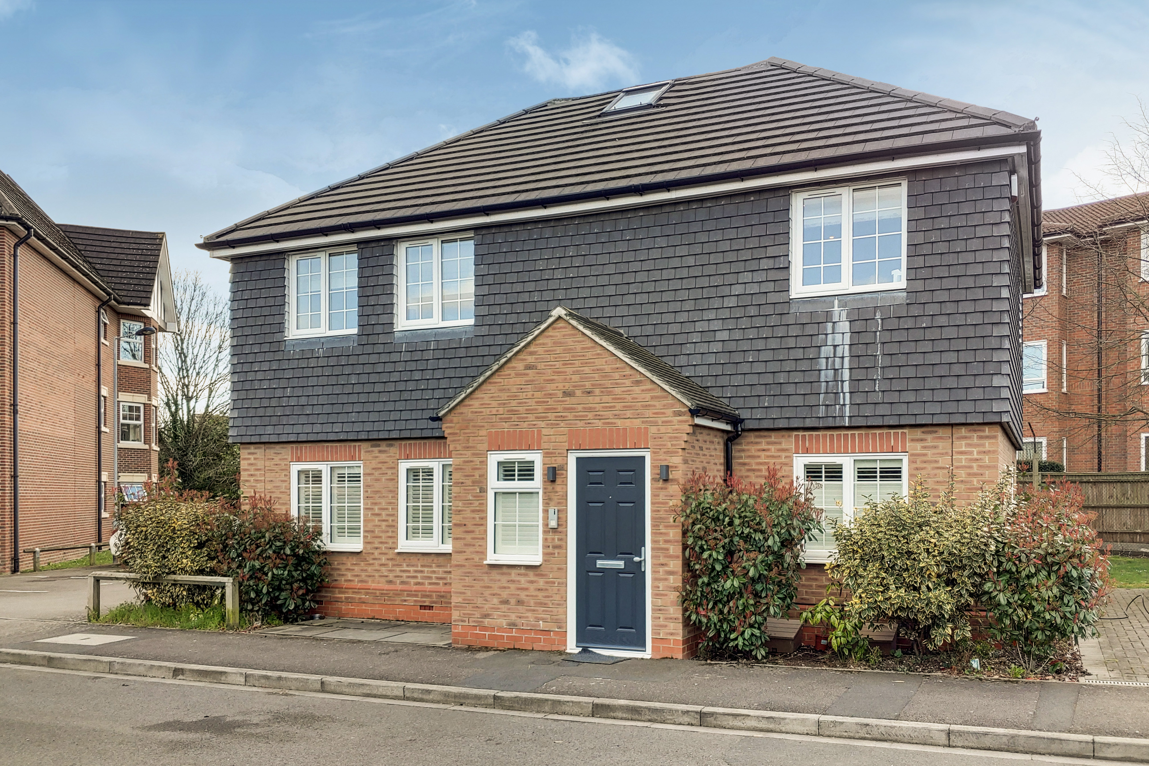 1 bed apartment to rent in Boddington Gardens, Acton 12