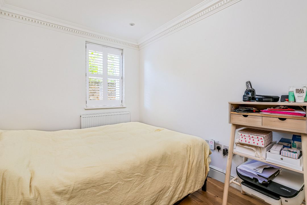2 bed apartment for sale in Hamilton Road, Ealing  - Property Image 12
