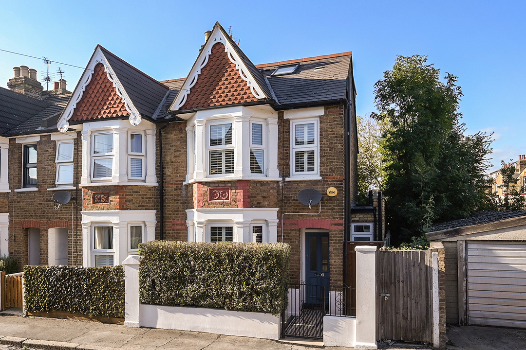 3 bed end of terrace house for sale in Hatfield Road, London  - Property Image 15