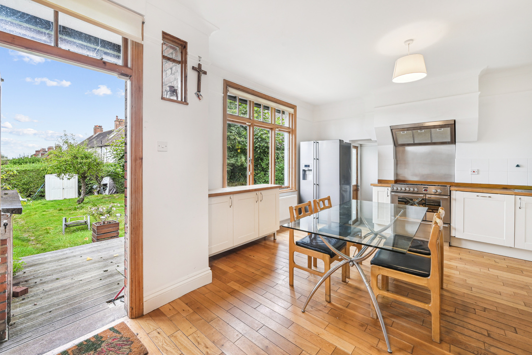 4 bed semi-detached house for sale in Woodfield Crescent, Ealing  - Property Image 5