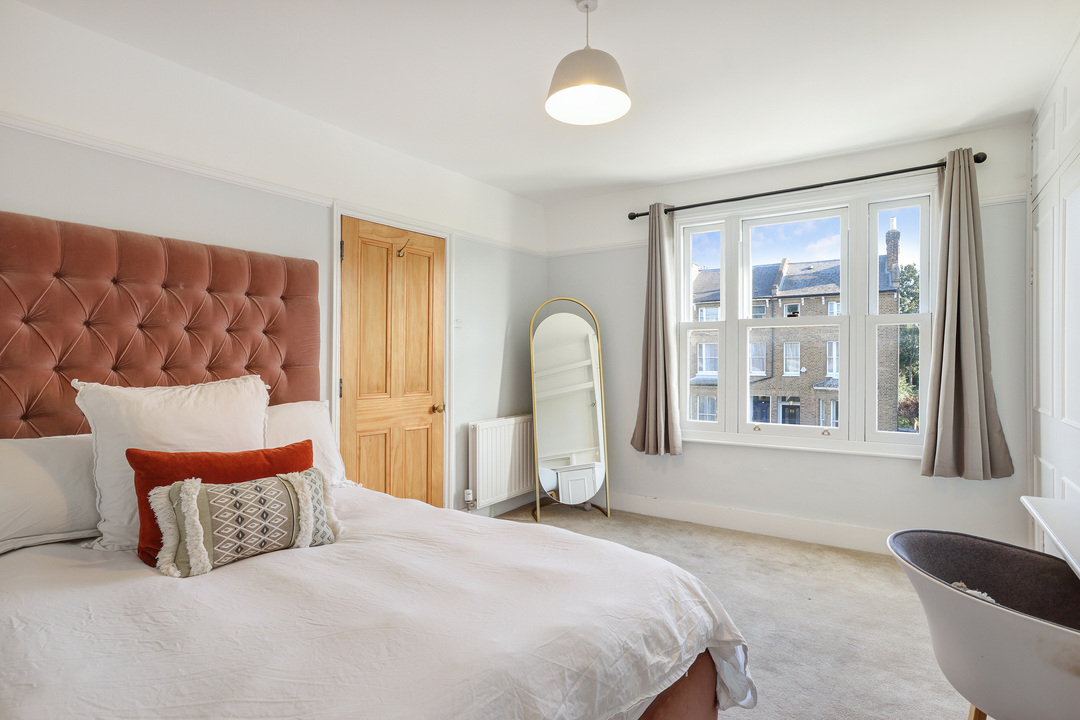 5 bed terraced house for sale in The Grove, Ealing, London, W5 15