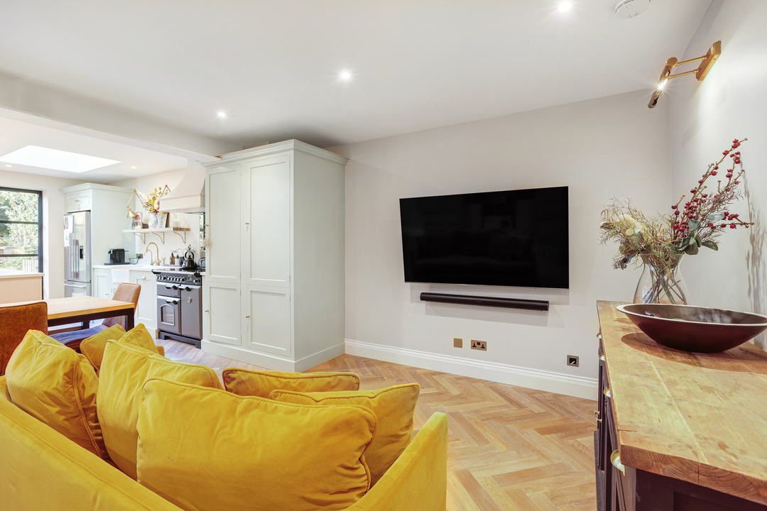 5 bed terraced house for sale in The Grove, Ealing  - Property Image 8