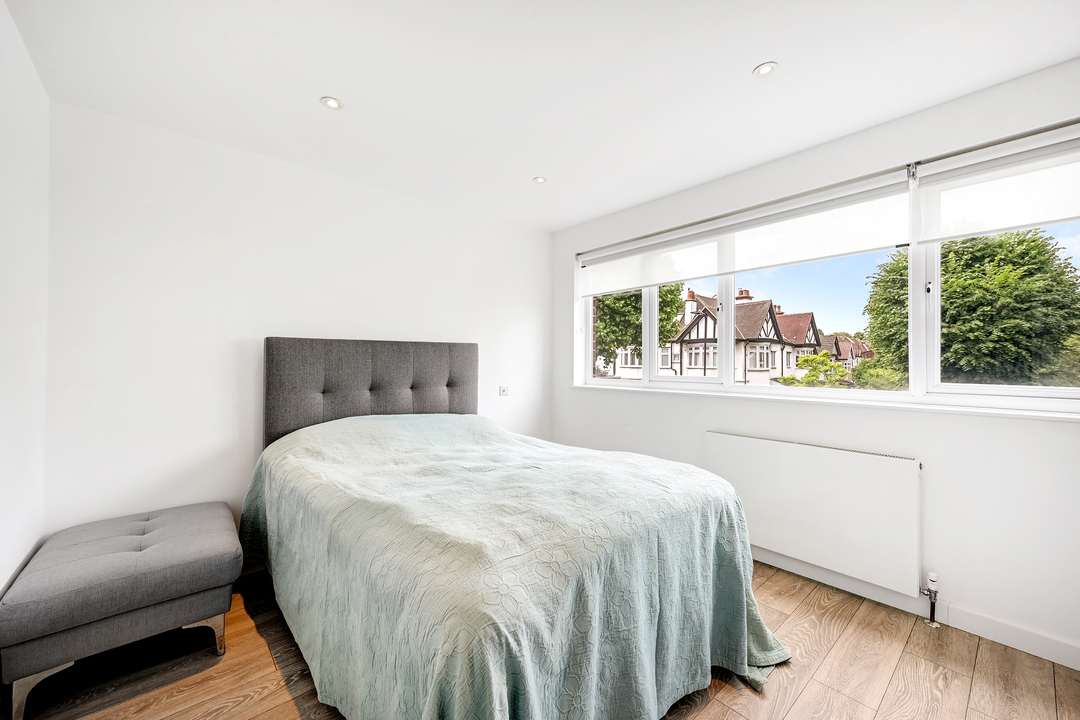 4 bed terraced house for sale in Mount Pleasant Road, Ealing  - Property Image 6