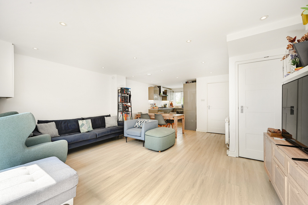 4 bed terraced house for sale in Mount Pleasant Road, Ealing  - Property Image 9