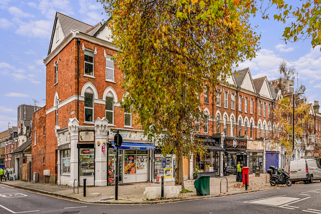 1 bed apartment for sale in The Avenue, Ealing  - Property Image 10