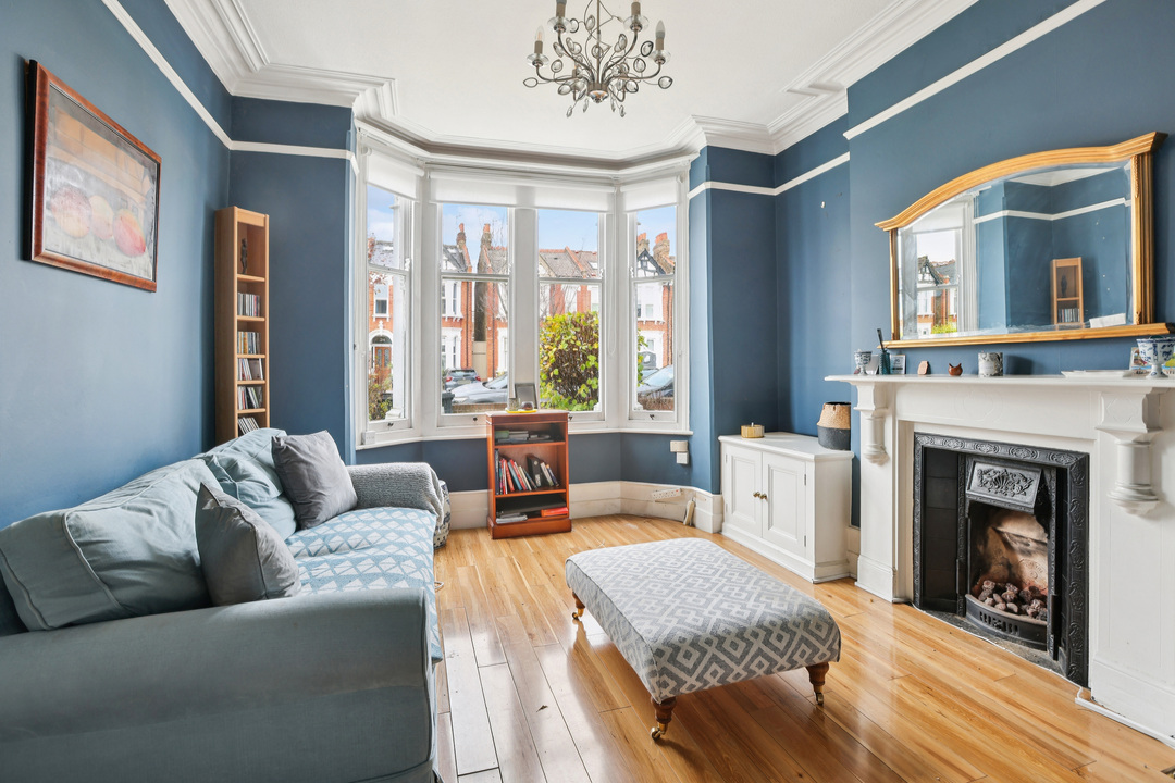 1 bed apartment for sale in Bradley Gardens, Ealing, London, W13  - Property Image 1