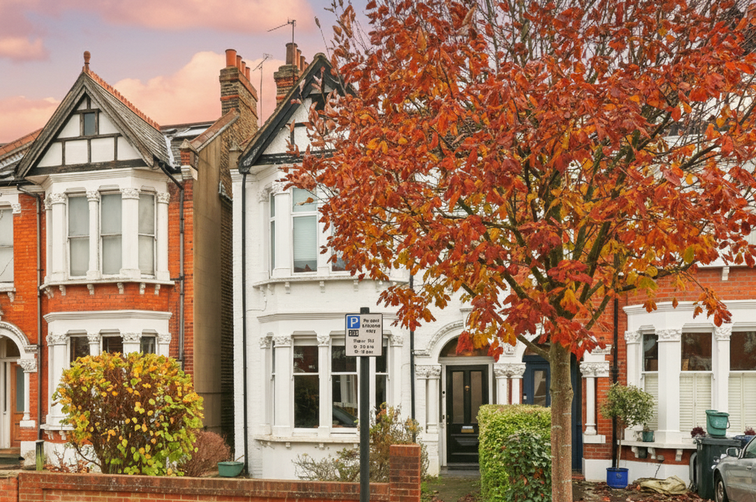 1 bed apartment for sale in Bradley Gardens, Ealing, London, W13  - Property Image 7