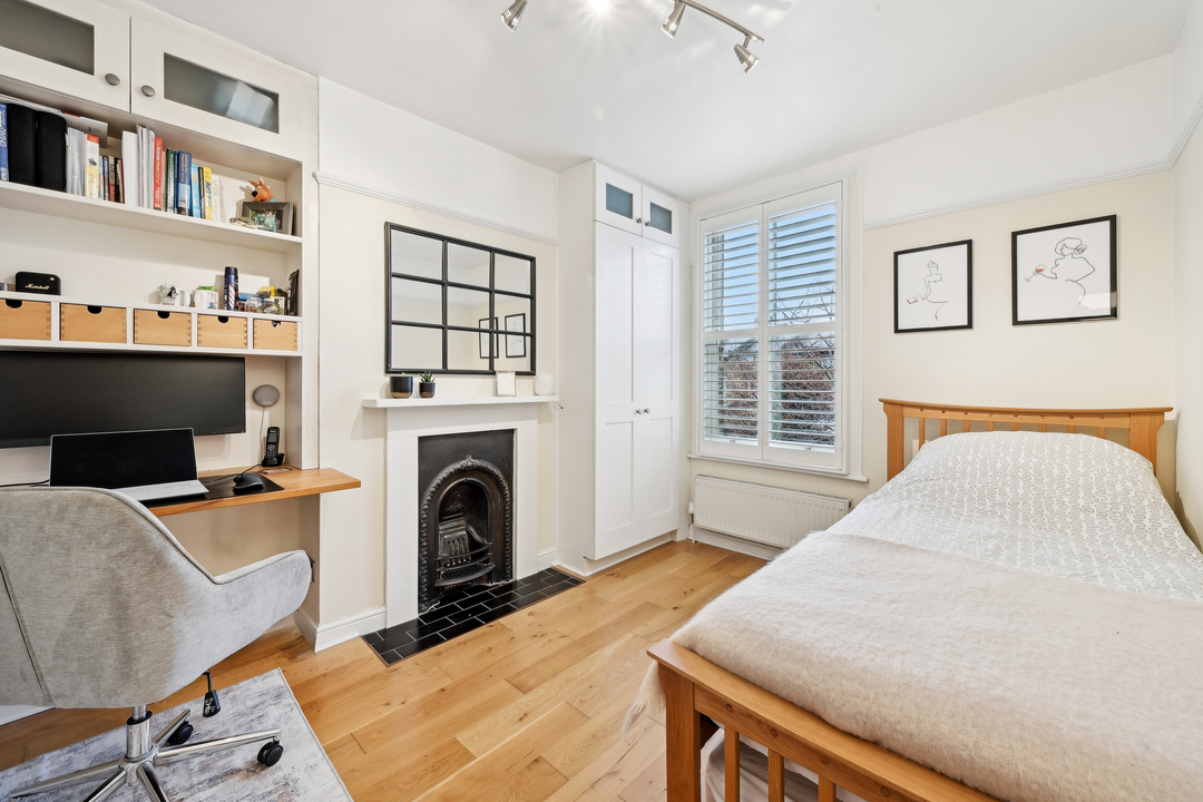 2 bed terraced house for sale in Endsleigh Road, Ealing  - Property Image 17