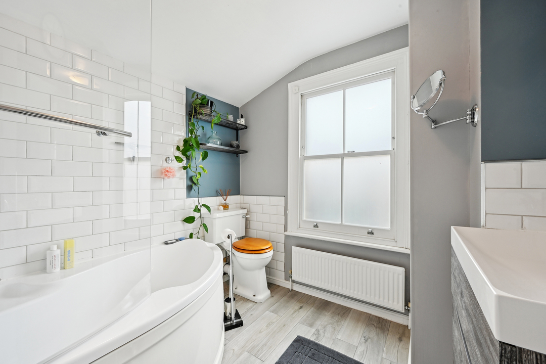 2 bed terraced house for sale in Endsleigh Road, Ealing  - Property Image 15