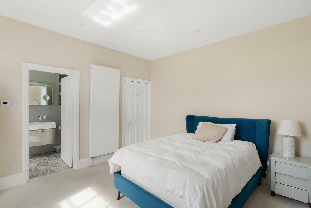 5 bed semi-detached house for sale in Ranelagh Road, London  - Property Image 30