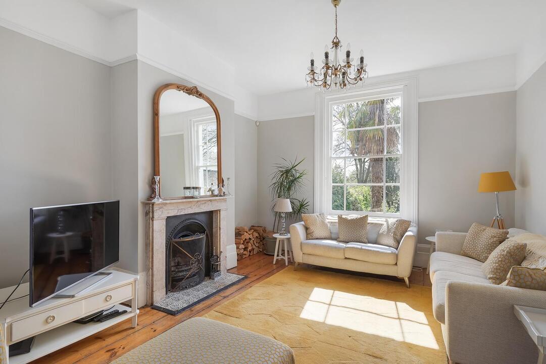 5 bed semi-detached house for sale in Ranelagh Road, London  - Property Image 5