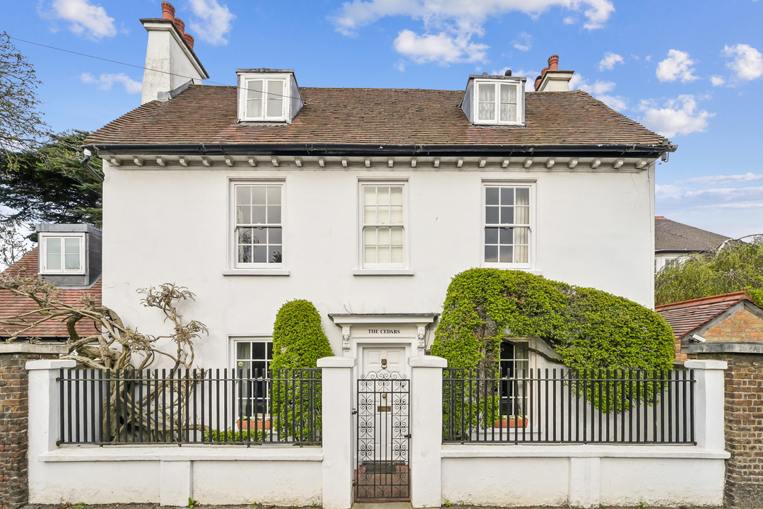 5 bed detached house for sale in The Cedars, The Butts, Upper Butts, Brentford, TW8 23